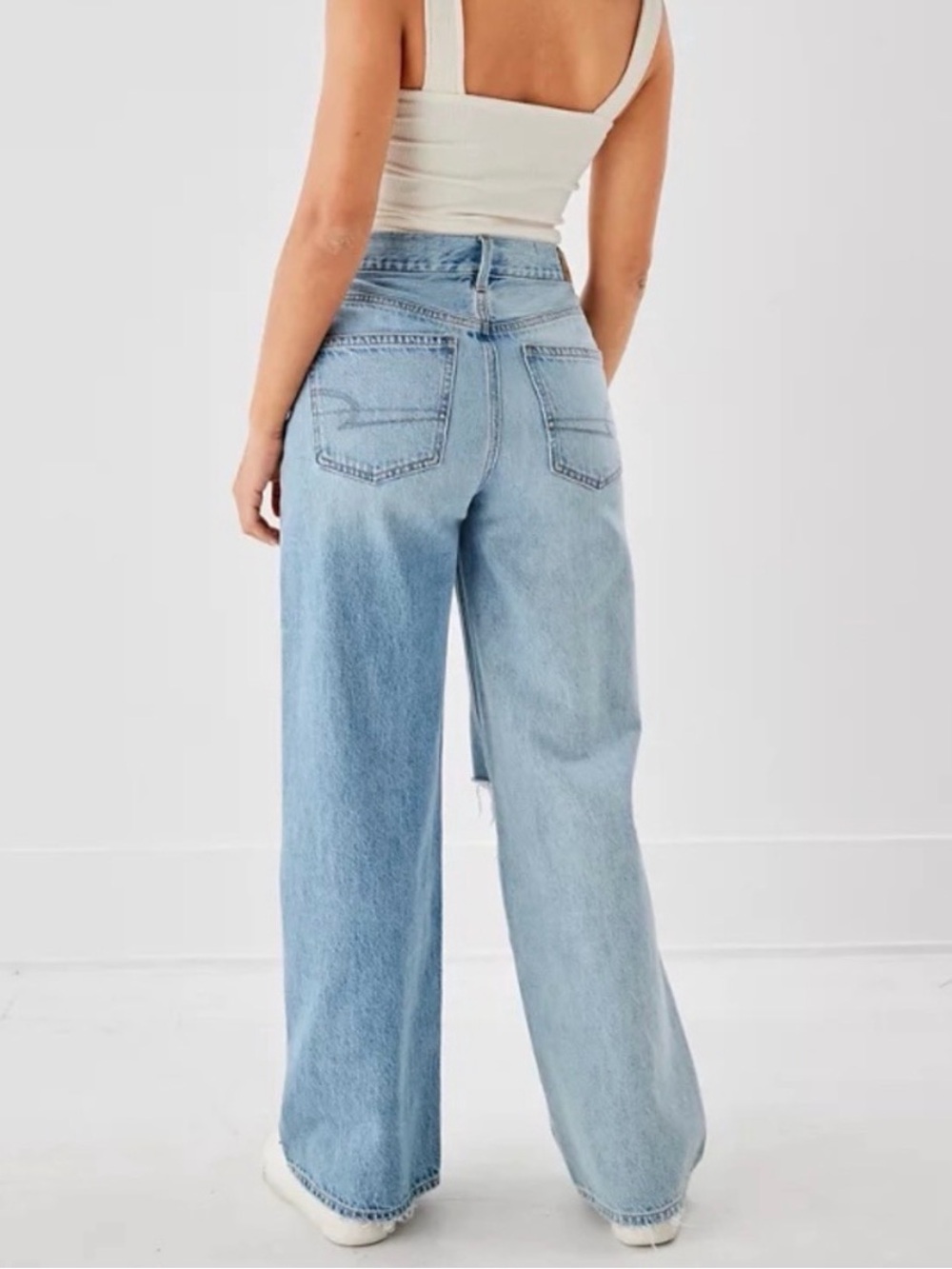 American Eagle Outfitters Skater Two Toned Wide-Leg Distressed Jeans 12 - Picture 2 of 13